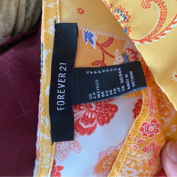 Silk floral dress - Picture 3 of 3